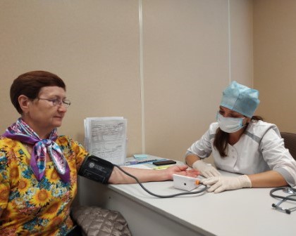 Уральских фельдшеров обучают навыкам узких специалистов по уникальной образовательной программе Свердловского областного медицинского колледжа